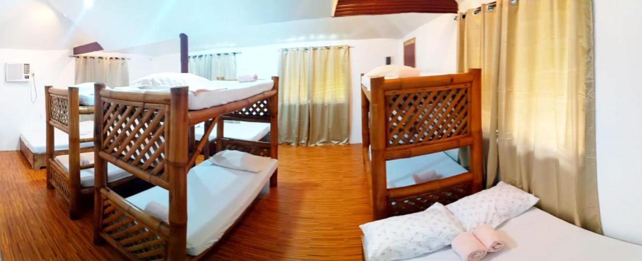 Siargao Tropic Hostel 제너럴 루나 외부 사진